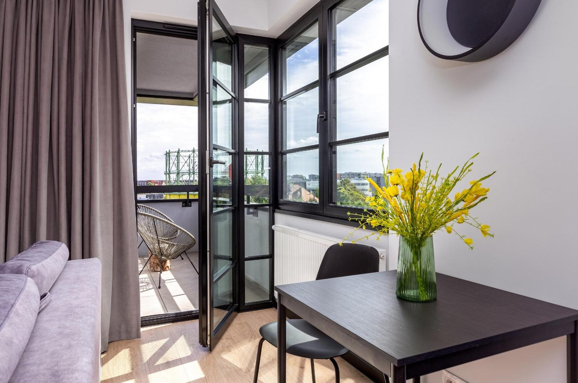 Doki Living - Foodhall & Parking By Downtown Apartments กดัญสก์ ภายนอก รูปภาพ